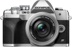 Top 10 Best Mirrorless Cameras 2026